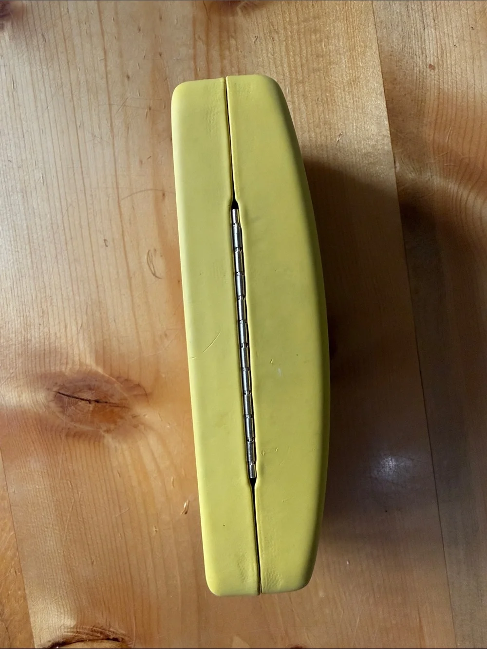Ray-Ban Yellow Eyeglass Hard Case Glasses Protector Hinged Clamshell Felt Lined